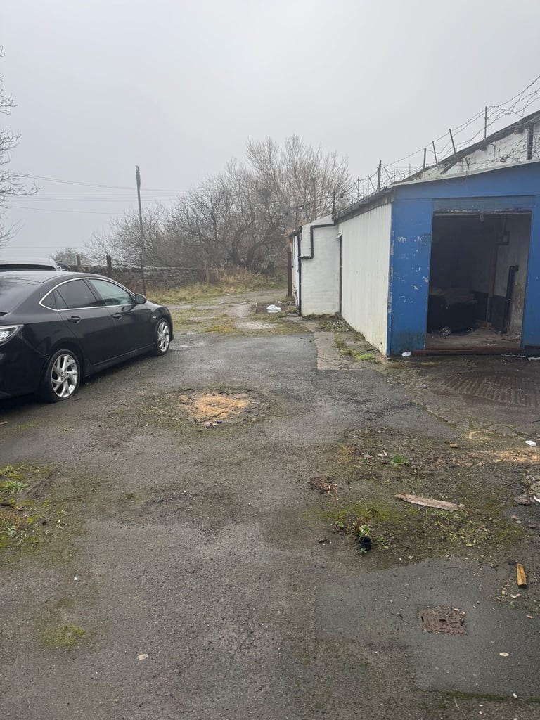 image for industrial unit to 3500 ft.²
