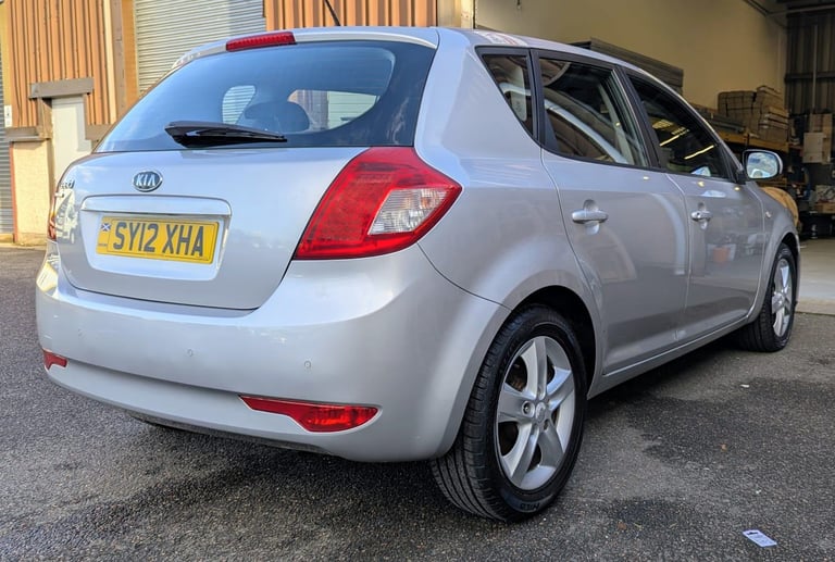 Kia, CEED, Hatchback, 2012, Manual, 1396 (cc), 5 doors