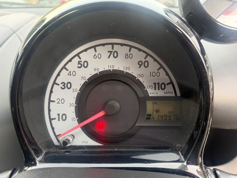 2010 Citroen C1 1.0i VTR+ Hatchback 3dr Petrol Manual Euro 4 (68 ps) Hatchback Petrol Manual - Image 23