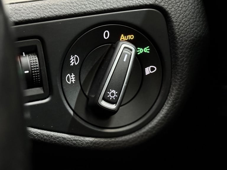 2015 Volkswagen Golf 1.6 TDI 105 Match 5dr HATCHBACK DIESEL Manual