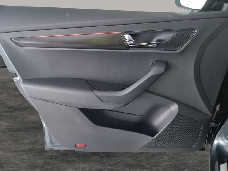 2019 Skoda Karoq 1.5 TSI Sport Line 5dr ESTATE PETROL Manual