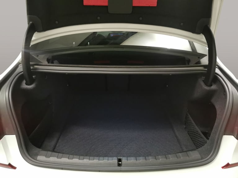 2019 BMW 3 Series 320i xDrive M Sport 4dr Step Auto SALOON PETROL Automatic