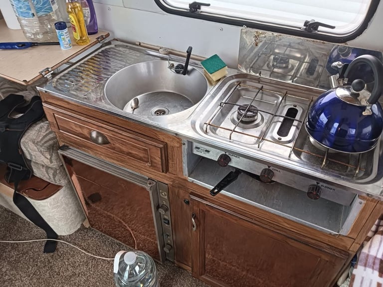 Esterel folding caravan 