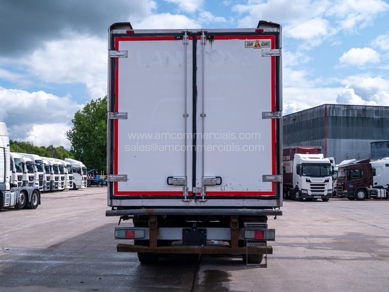 GRAY & ADAMS TWIN EVAP FRIDGE TRAILER