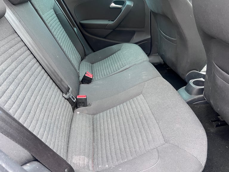 Volkswagen, POLO, Hatchback, 2012, Manual, 1198 (cc), 5 doors