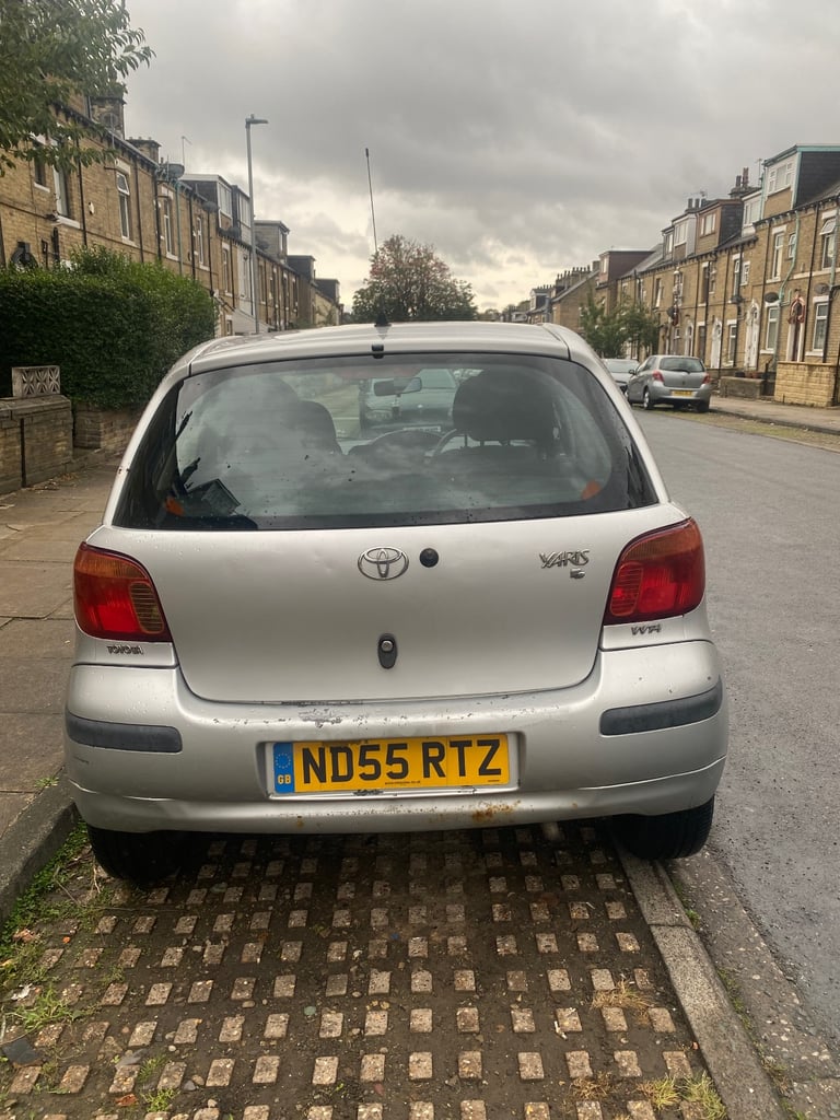 Toyota, YARIS, Hatchback, 2005, Manual, 1298 (cc), 5 doors