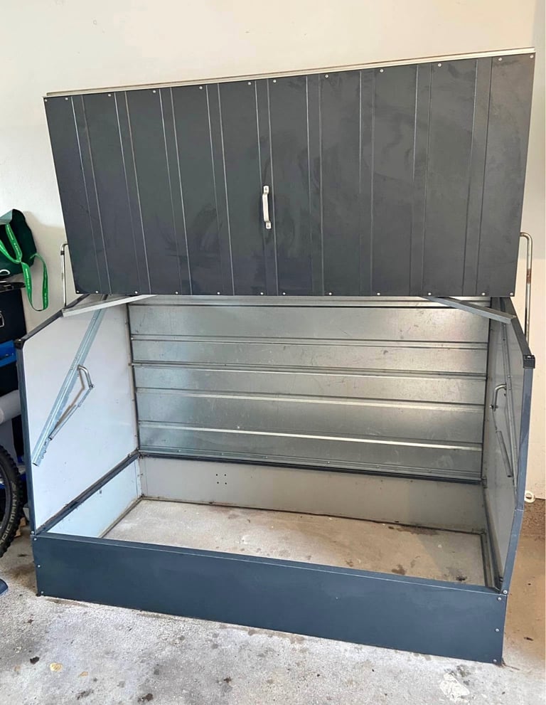 Bike Shed for sale