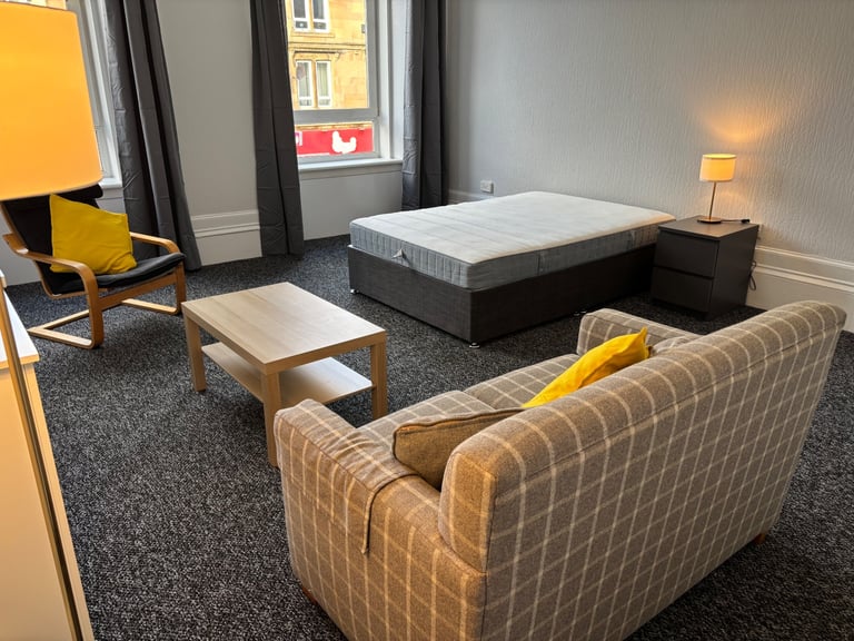 Furnished room to let, Kinning Park.