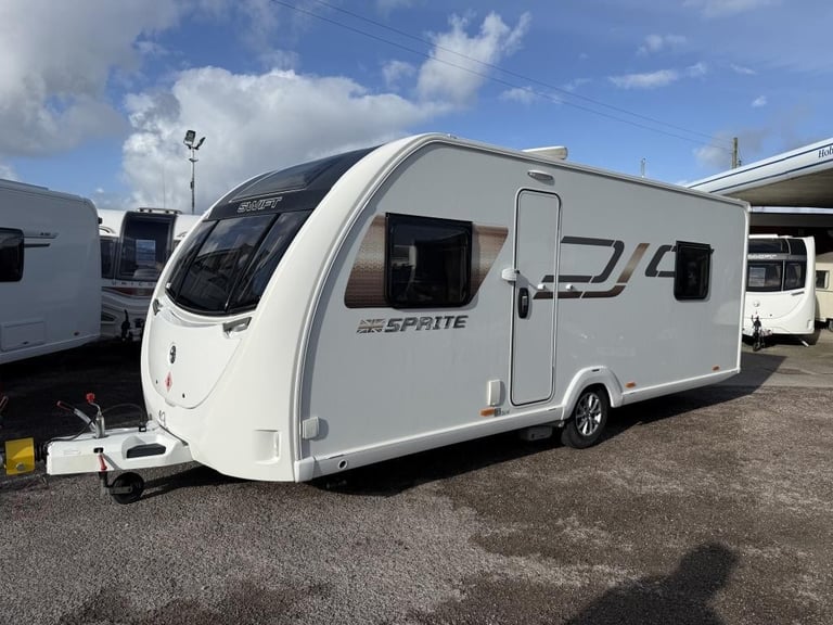 image for 2022 SWIFT SPRITE Major 4EB 4 Berth fixed Island bed