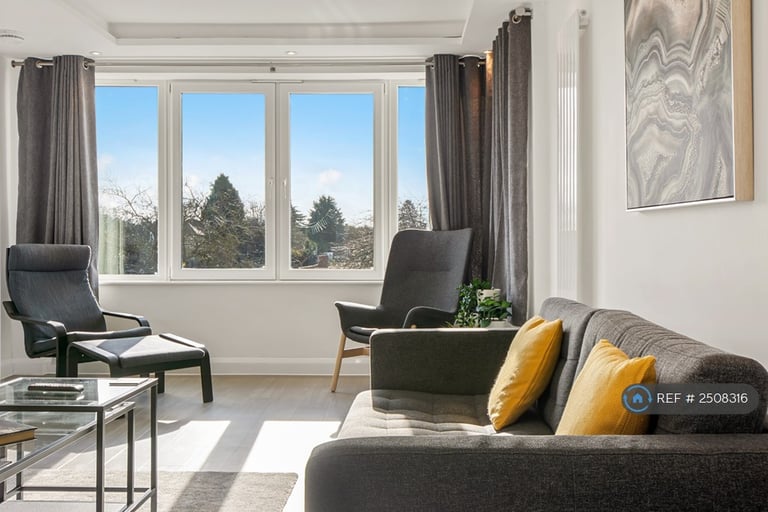 1 bedroom in Kettering, Kettering, NN15 (#2508316)