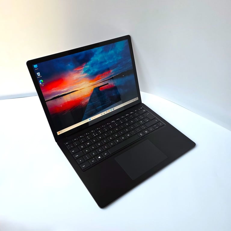 image for Microsoft Surface Laptop 3 TOUCH 2K i7 1065G7 16GB DDR4 256GB SSD Tablet