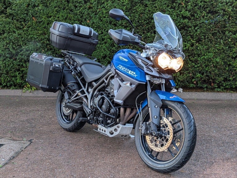 TRIUMPH TIGER 800 XRX LOW - 2016 16 - FULL LUGGAGE - LOW RIDE HEIGHT