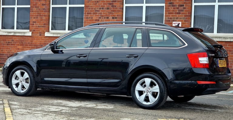 Skoda, OCTAVIA, Estate, 2019, Manual, 999 (cc), 5 doors