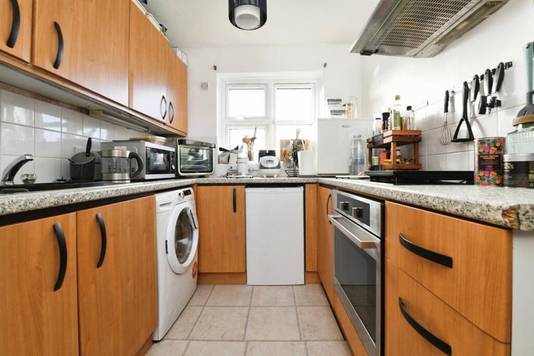 ONE BEDROOM 