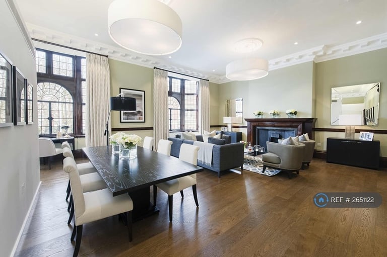 1 bedroom flat in Kings Road, London, SW3 (1 bed) (#2651122)