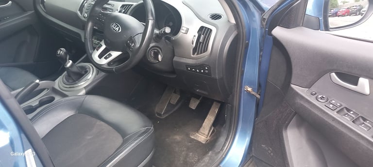MUST GO 2015 64 KIA SPORTAGE 1.7 CRDI ECO DYNAMICS 104K MOT SEPT 2026