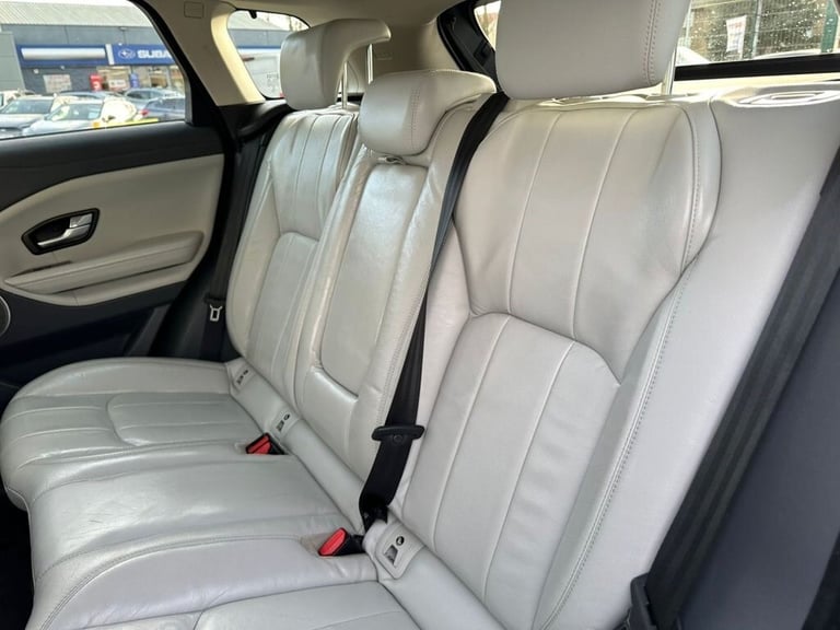 2015 Land Rover Range Rover Evoque 2.0 ED4 SE 5d 148 BHP Estate Diesel Manual
