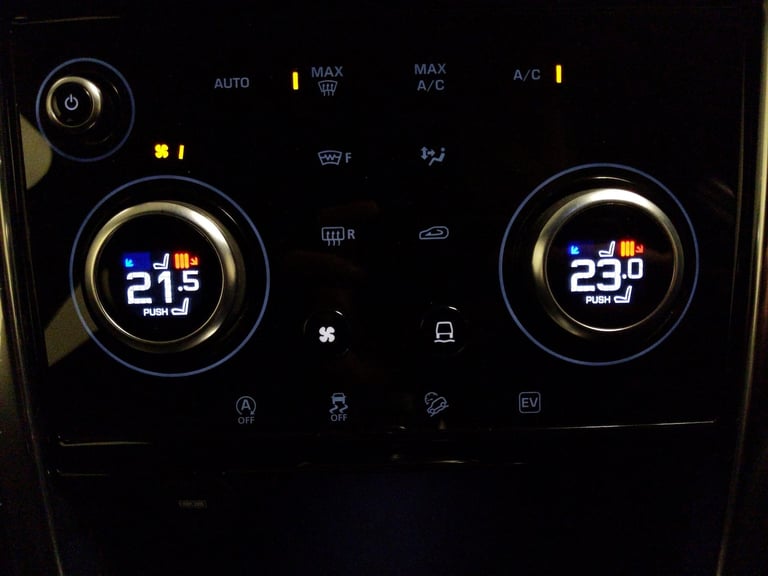 2020 Land Rover Discovery Sport 1.5 P300e 12.2kWh R-Dynamic HSE SUV 5dr Petrol Plug-in Hybrid Aut...