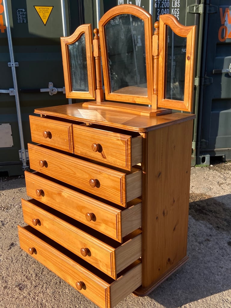 Pine chest of 4+2 drawer & Mirror 