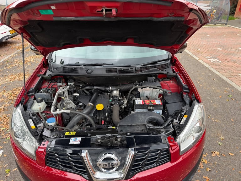 Nissan, QASHQAI, Hatchback, 2014, Manual, 1461 (cc), 5 doors