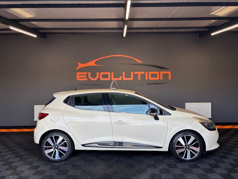 2015 Renault Clio 1.5 dCi 90 Dynamique S MediaNav Energy 5dr HATCHBACK Diesel Manual