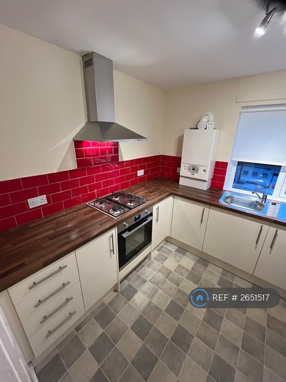 image for 2 bedroom flat in Sir Michael Place, Paisley, PA1 (2 bed) (#2651517)