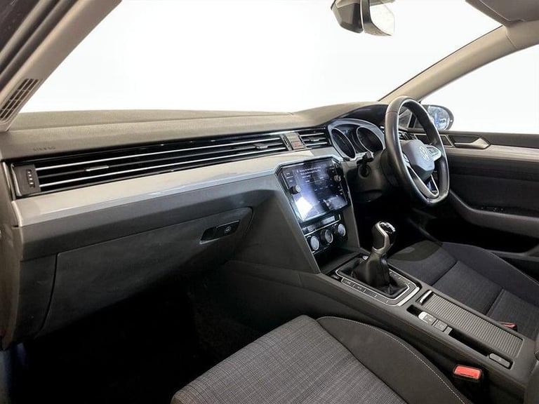 2022 Volkswagen Passat 2.0 TDI EVO SE Nav Euro 6 (s/s) 4dr Manual Saloon Diesel Manual