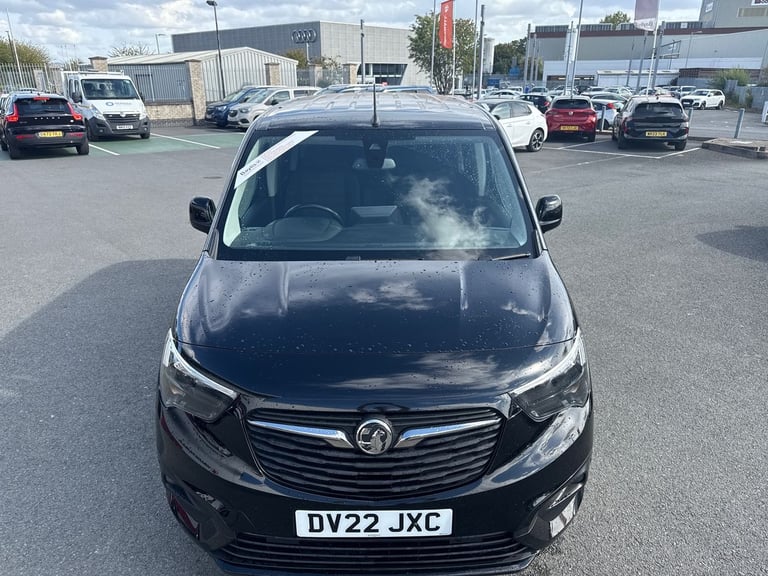 2022 Vauxhall Combo Life 1.5 Turbo D SE 5dr [7 seat] MPV DIESEL Manual