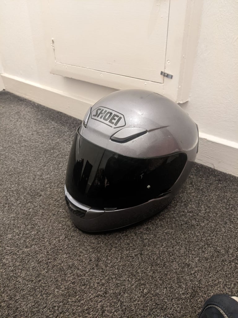 SHOEI XR-1000 Motorcycle Helmet (Medium)