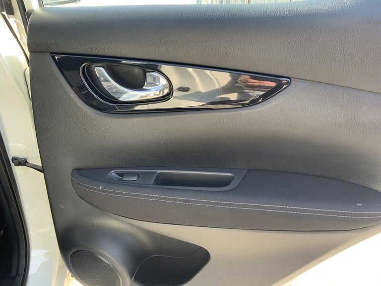 2017 Nissan Qashqai DIG-T Acenta SUV Petrol Manual