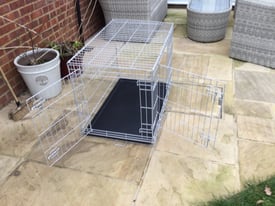 Dog crate - Medium size from Pets at Home