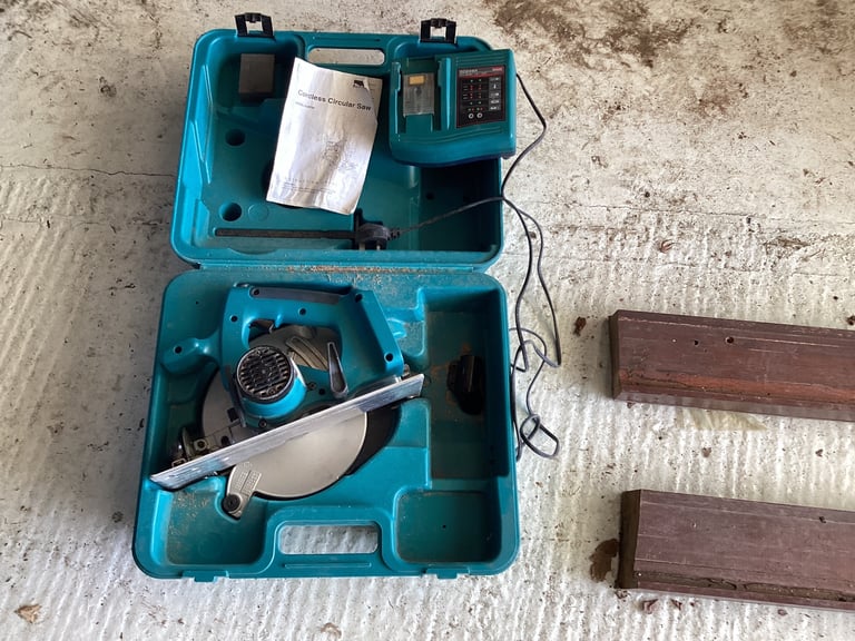 image for Makita cordless circular saw