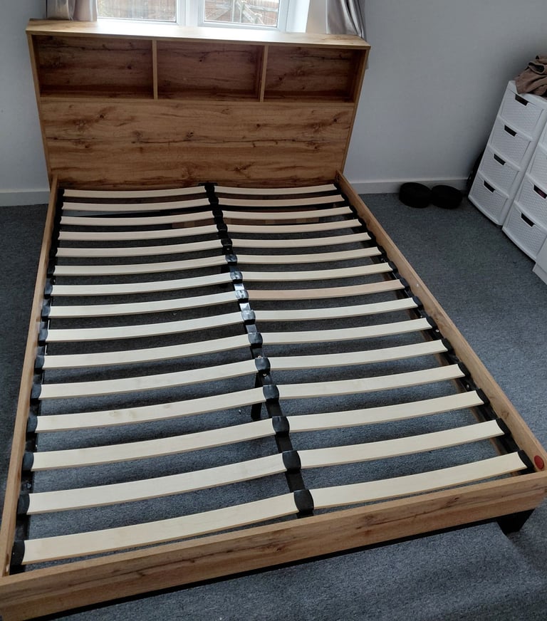 image for Oak and black king size bookshelf bedframe 