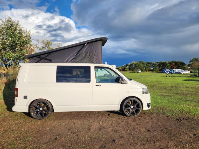 VOLKSWAGEN TRANSPORTER T5. 1 CAMPERVAN 