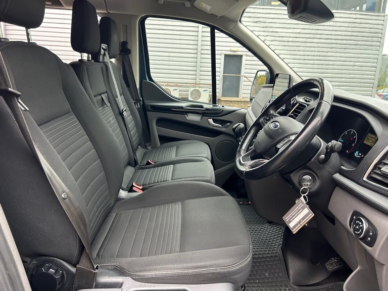 2019 Ford Transit Custom 2.0 TDCI 130ps DOUBLE/ CREW CAB Limited Van NO VAT PANEL VAN Diesel Manual