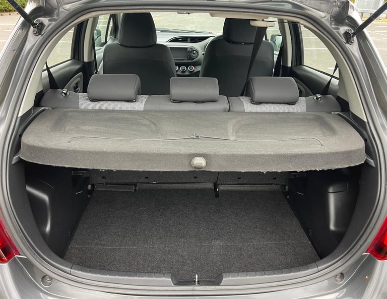 2015 Toyota Yaris 1.33 VVT-i Icon 5dr HATCHBACK Petrol Manual