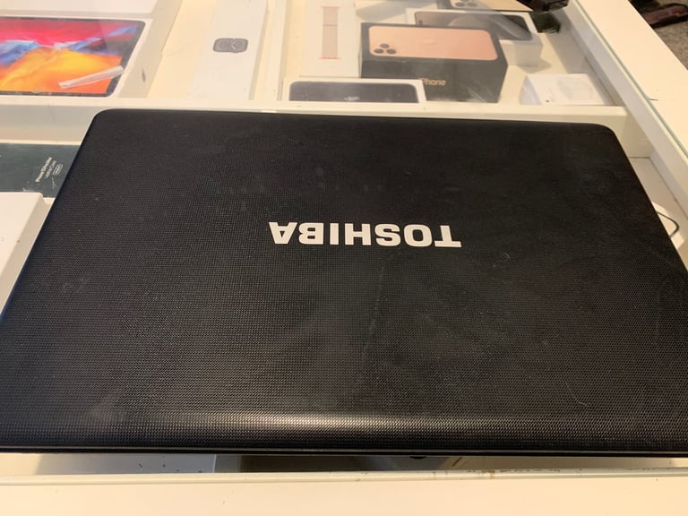 image for Toshiba Satellite 15” intel pentiun b950 /255 SSD works needs windows and ine missing key 