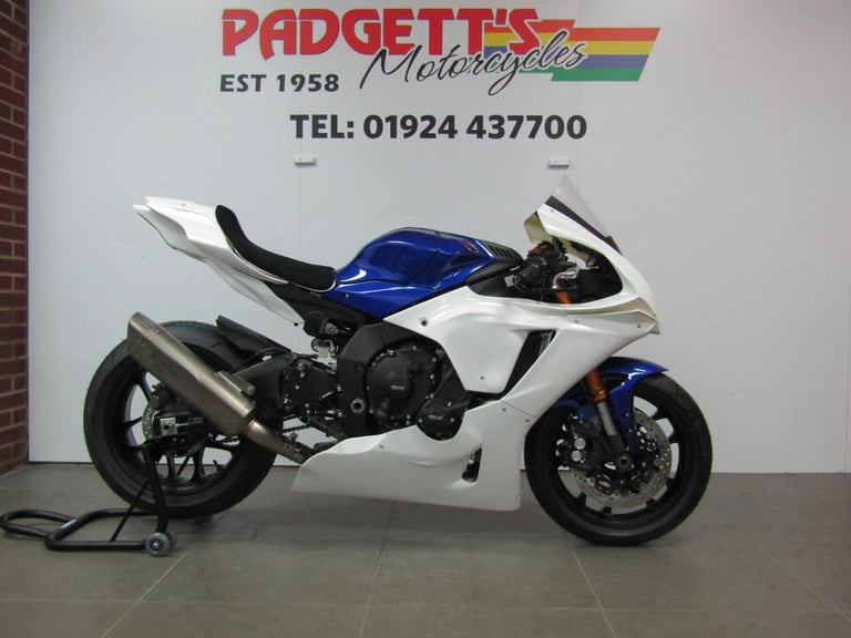 2023 Yamaha YZF-R1 - GYTR