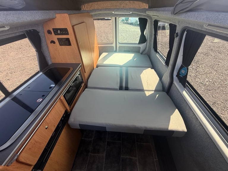VW T5 T30 2 Berth Pop Top 2015 Campervan For Sale 
