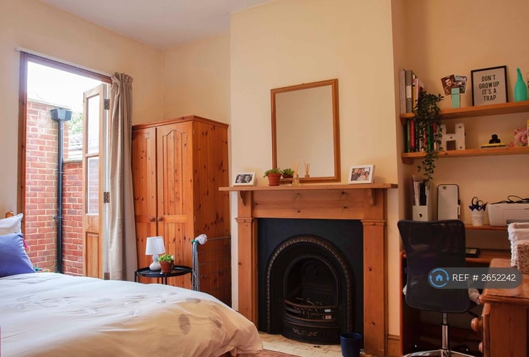 6 bedroom house in Grosvenor Road, Norwich, NR2 (6 bed) (#2652242)