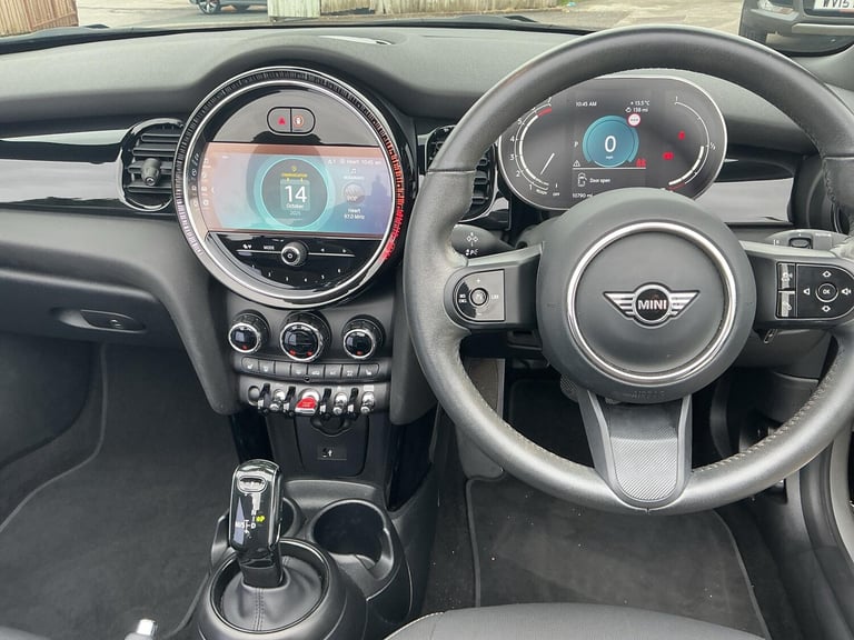 2023 MINI Convertible 1.5 Cooper Classic Convertible 2dr Petrol Steptronic Euro 6 (s/s) (136 ps) ...