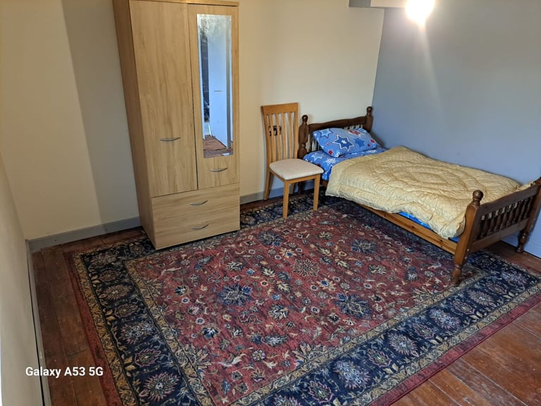 Room to let/rent in Rusholme