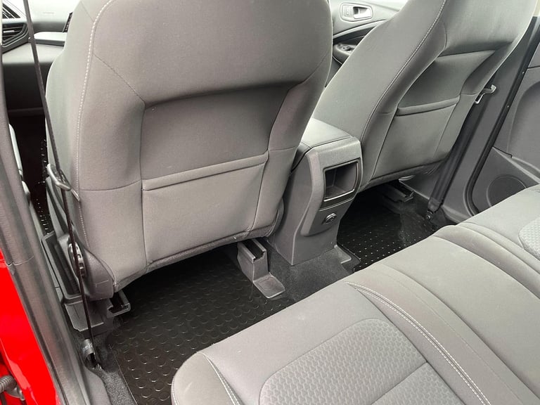 2018 Ford Kuga 2.0 TDCi EcoBlue Zetec AWD Euro 6 (s/s) 5dr HATCHBACK Diesel Manual