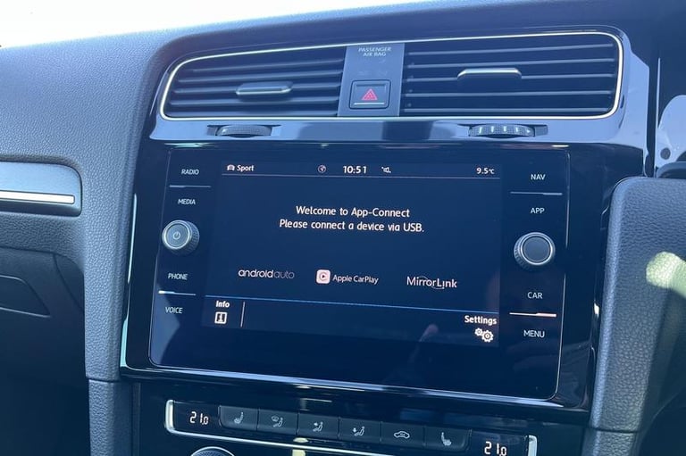 2018 Volkswagen Golf 2.0 TDI 184 GTD 5dr- Heated Front Seats Manual Hatchback Diesel Manual