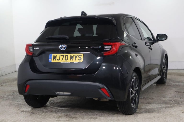 2020 Toyota Yaris 1.5 Hybrid Design 5dr CVT HATCHBACK PETROL/ELECTRIC Automatic