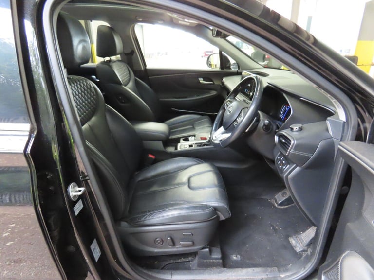 2018 Hyundai Santa Fe 2.2 CRDi Premium SE Auto 4WD Euro 6 (s/s) 5dr 7 Seat ESTATE Diesel Automatic