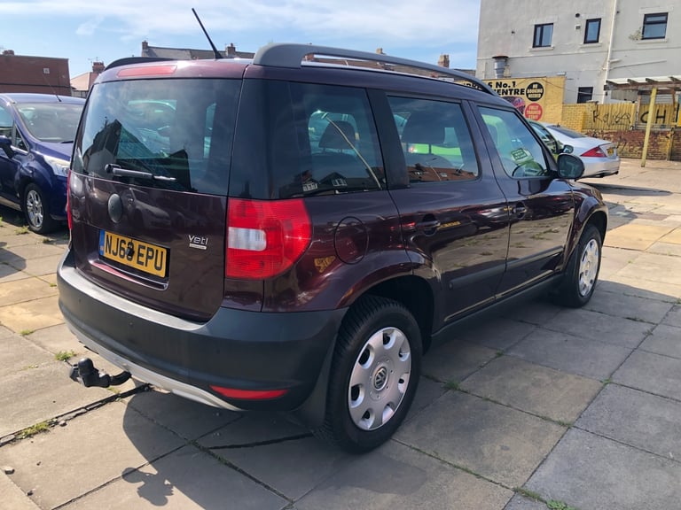 2013 Skoda Yeti 1.6 TDI CR Elegance GreenLine II 5dr HATCHBACK Diesel Manual