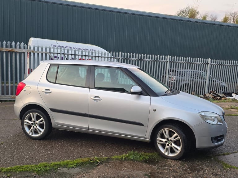 Skoda, FABIA, Hatchback, 2009, Manual, 1896 (cc), 5 doors