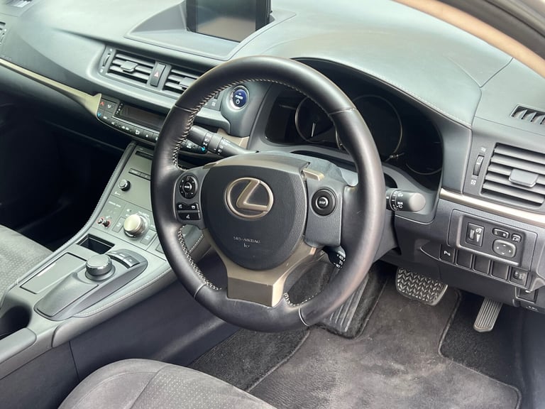 2015 Lexus CT 200h 1.8 Advance 5dr CVT Auto HATCHBACK Petrol/Electric Hybrid Automatic