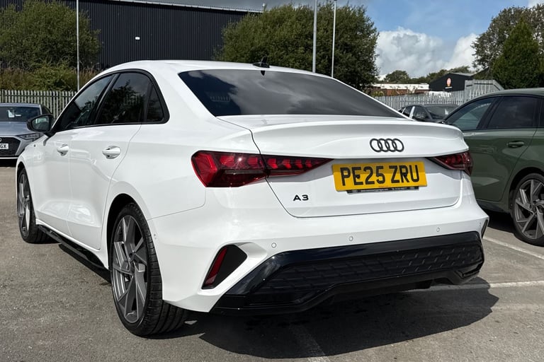 2025 Audi A3 Black Edition 35 TFSI  150 PS 6-speed Saloon PETROL Manual